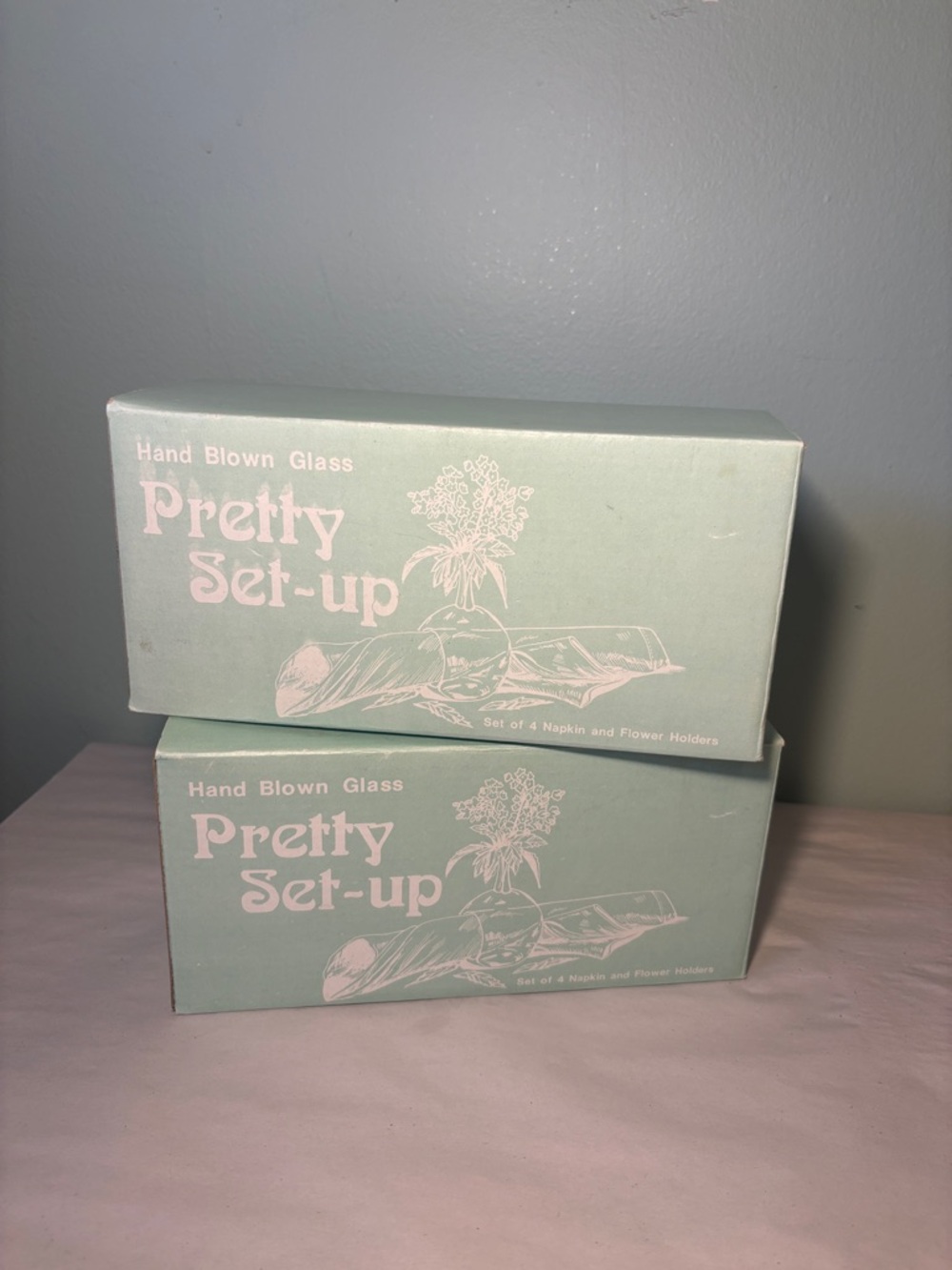 Pretty Set-up Hand Blown Glass Napkin and Flower Holders Set of 8